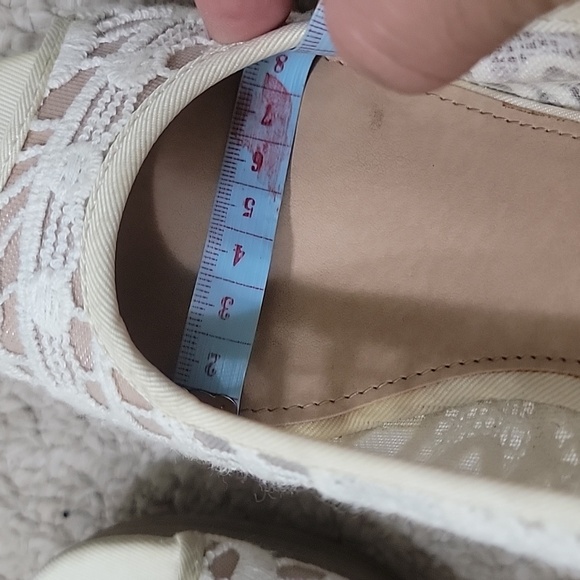 American eagle Women Wood Wedge Ivory Lace Open Toe Slide on Shoe Wedge Size 7 - Picture 7 of 9